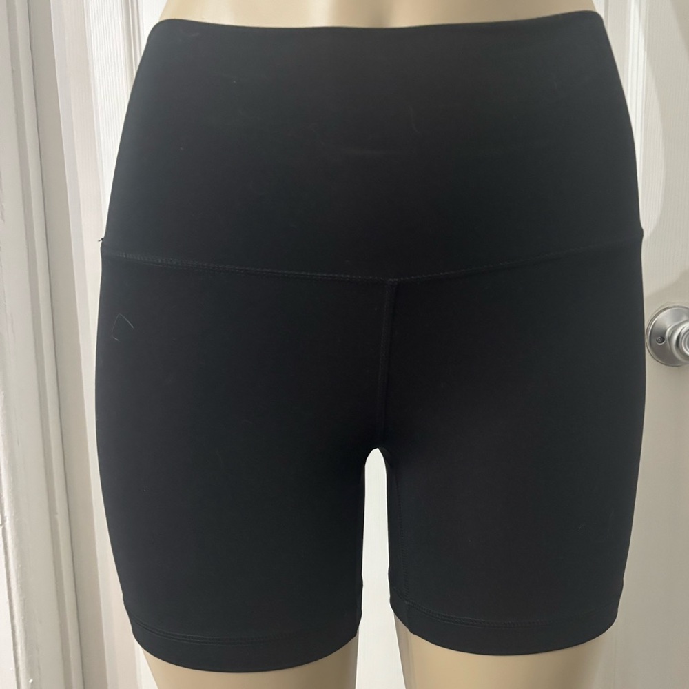 Yogalicious Black Bike Shorts for Women